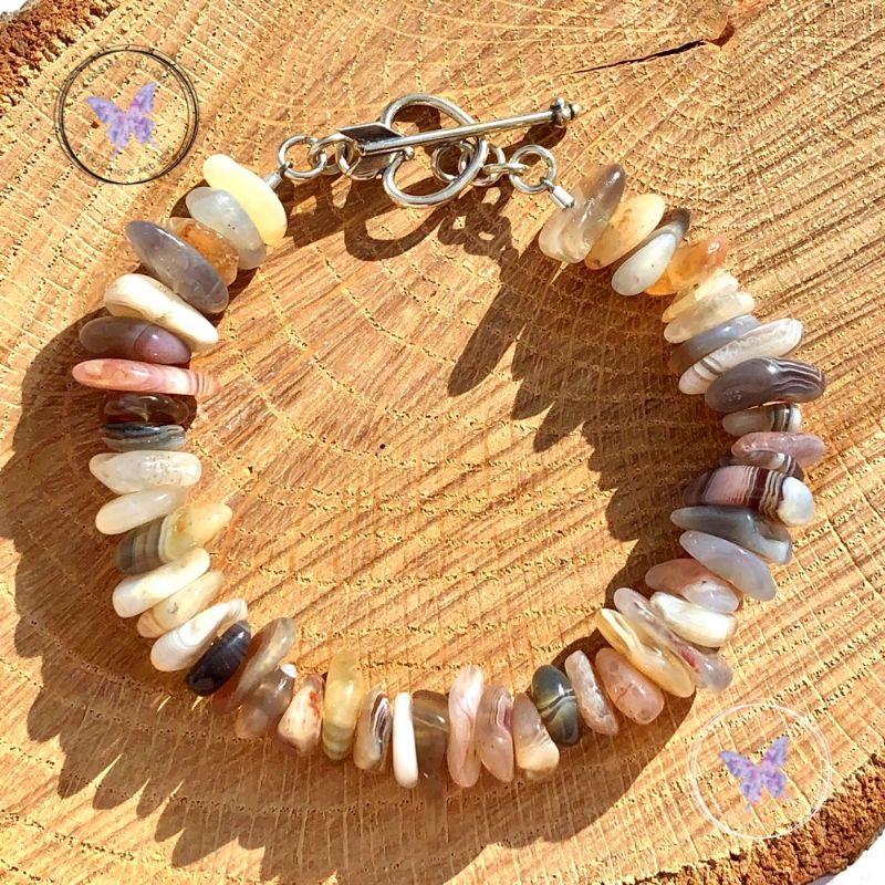 Botswana Agate Nugget Chip Bracelet With Heart Toggle